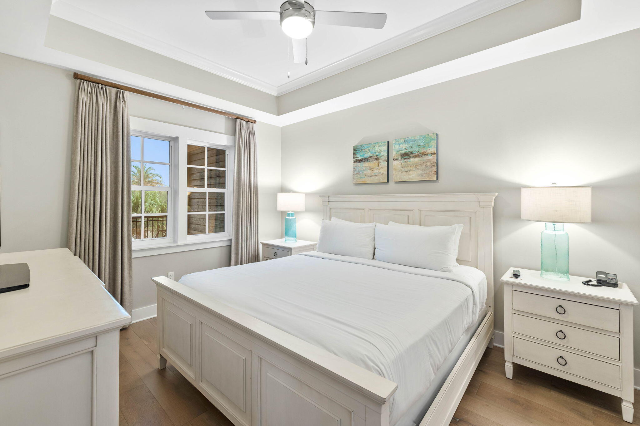 100 Matthew Boulevard, Unit 207 Destin, FL 32541 - Photo 21 of 29 a bedroom with a bed and a window