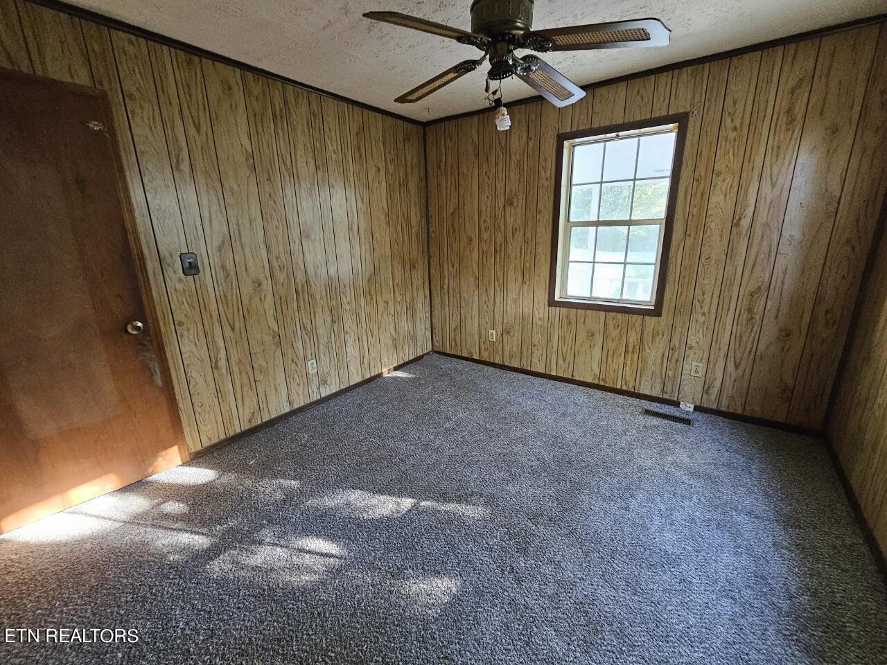 2119 Haag Store Road Talbott, TN 37877 - Photo 18 of 37