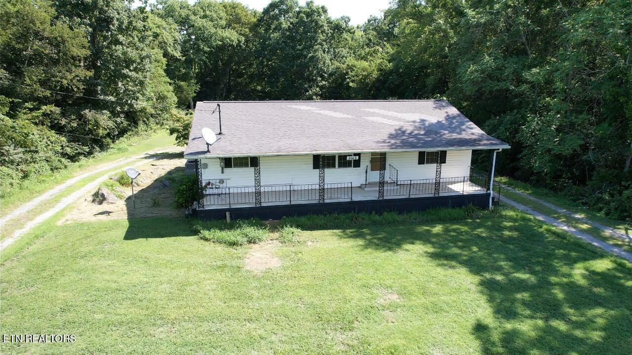 2119 Haag Store Road Talbott, TN 37877 - Photo 24 of 37