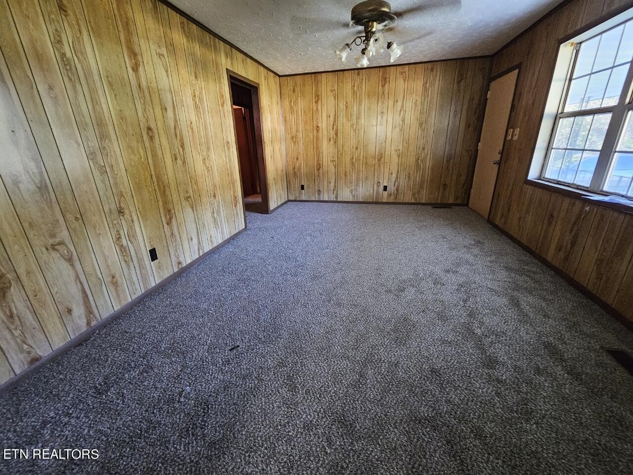 2119 Haag Store Road Talbott, TN 37877 - Photo 4 of 37