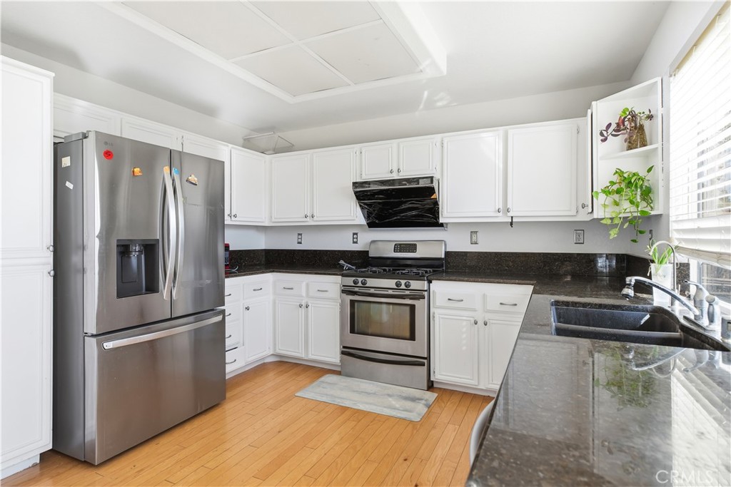 32163 Cala Torrente Temecula, CA 92592 - Photo 9 of 55