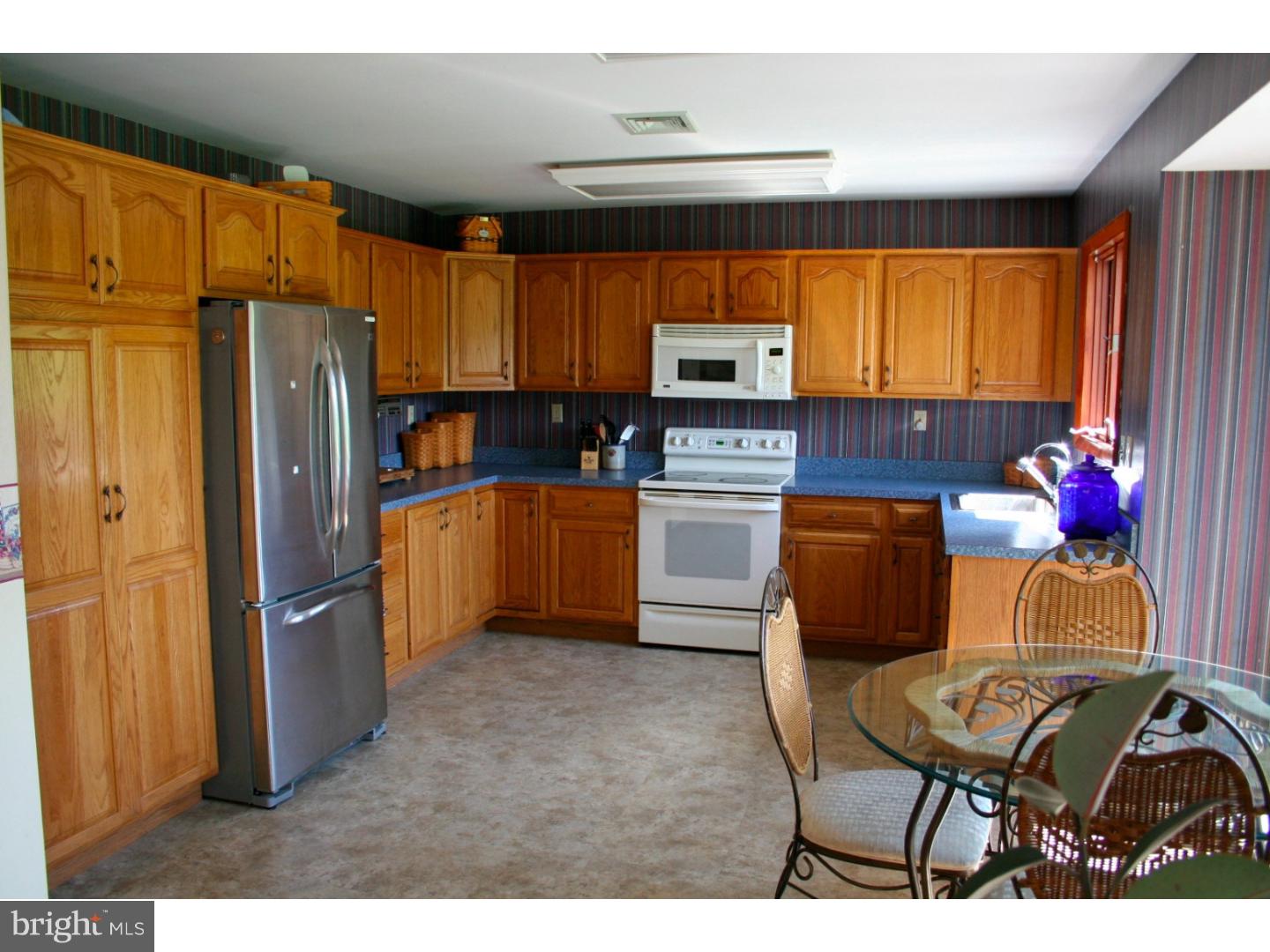 28 Bollinger Road Elverson, PA 19520 - Photo 2 of 25 Kitchen