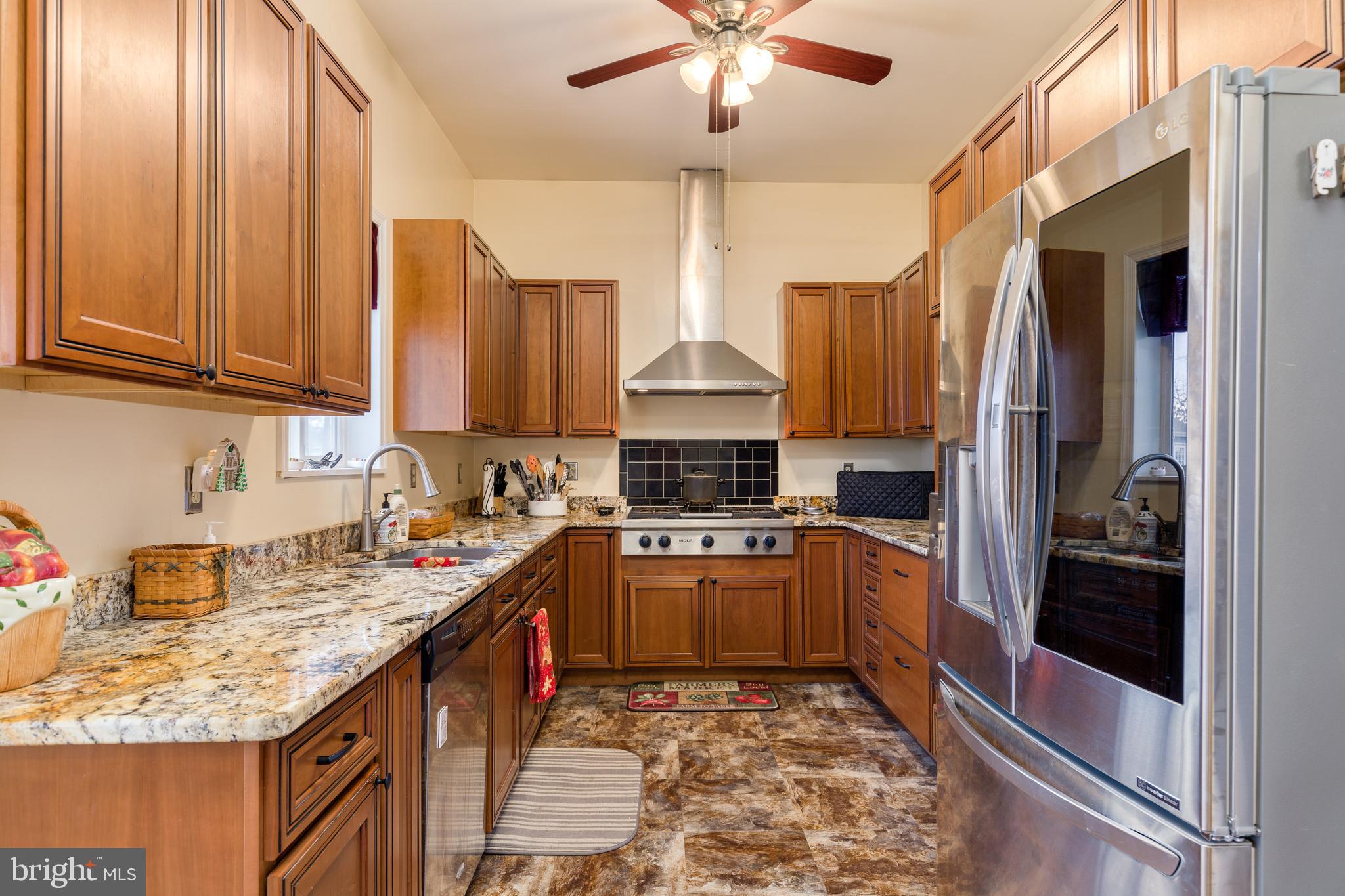 332 Riverside Drive Pasadena, MD 21122 - Photo 10 of 56