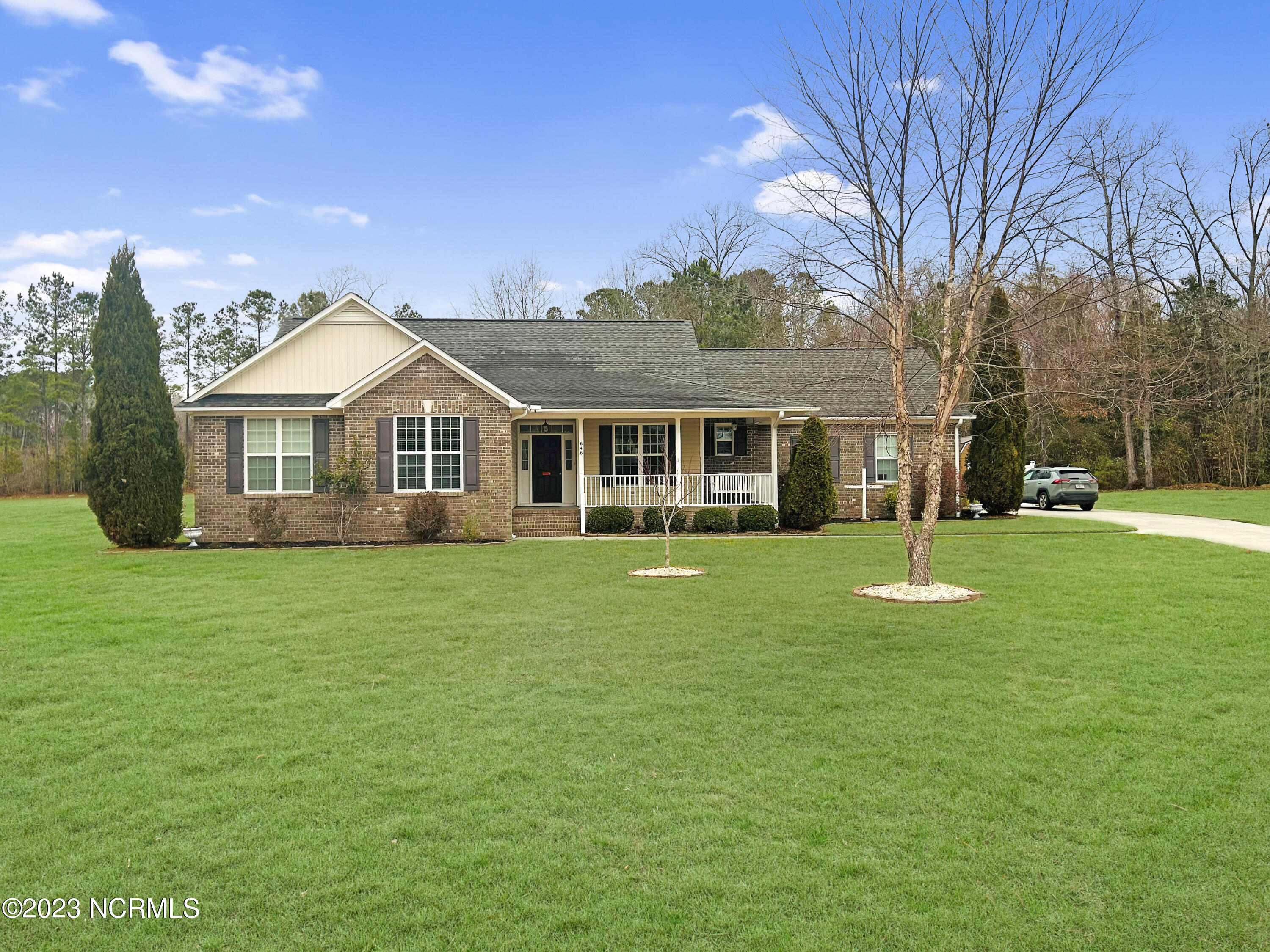 646 Pirate Cove Road Washington, NC 27889 - Photo 1 of 1 f9e20188c33638f88ea302b24b367d3a993a62ab