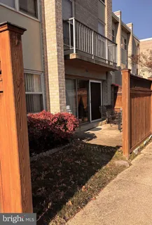 a view of outdoor space patio and entertaining space
