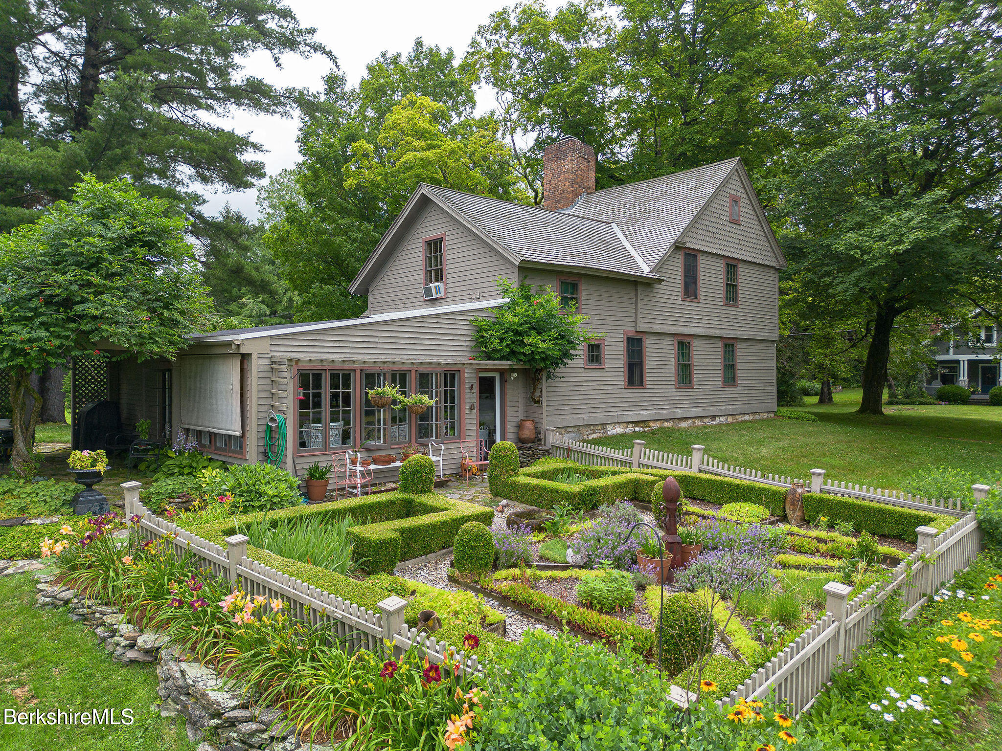 18 Goodrich Street Stockbridge, MA 01262 - Photo 56 of 63 0003