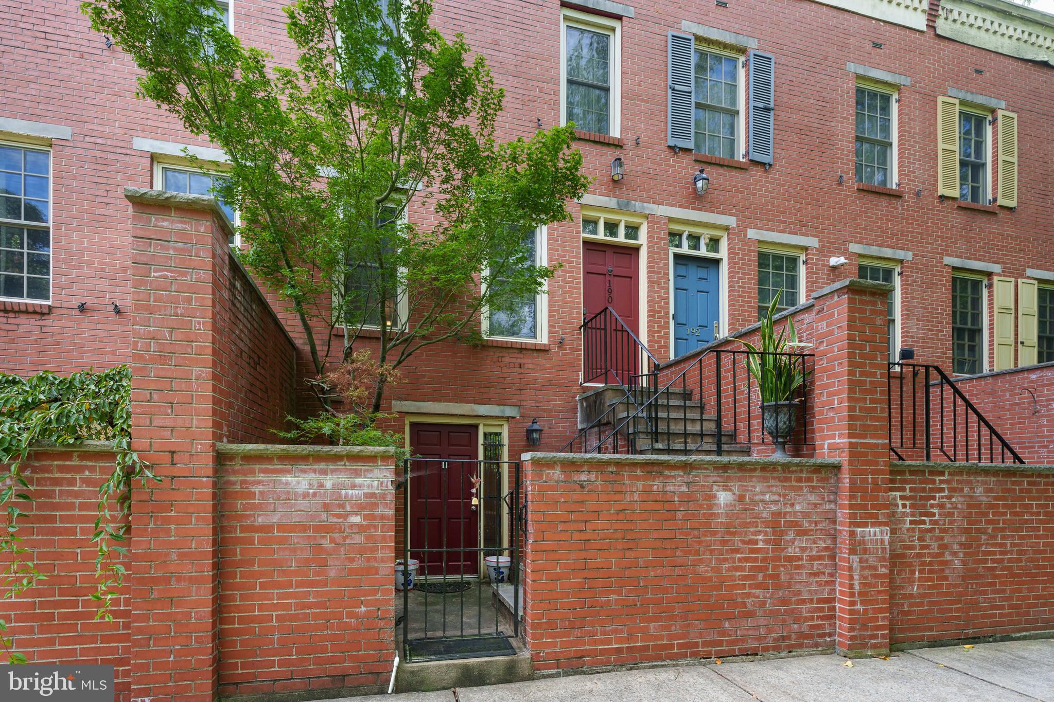 190 Mercer Street Trenton, NJ 08611 - Photo 29 of 34 a front view of a house with large windows