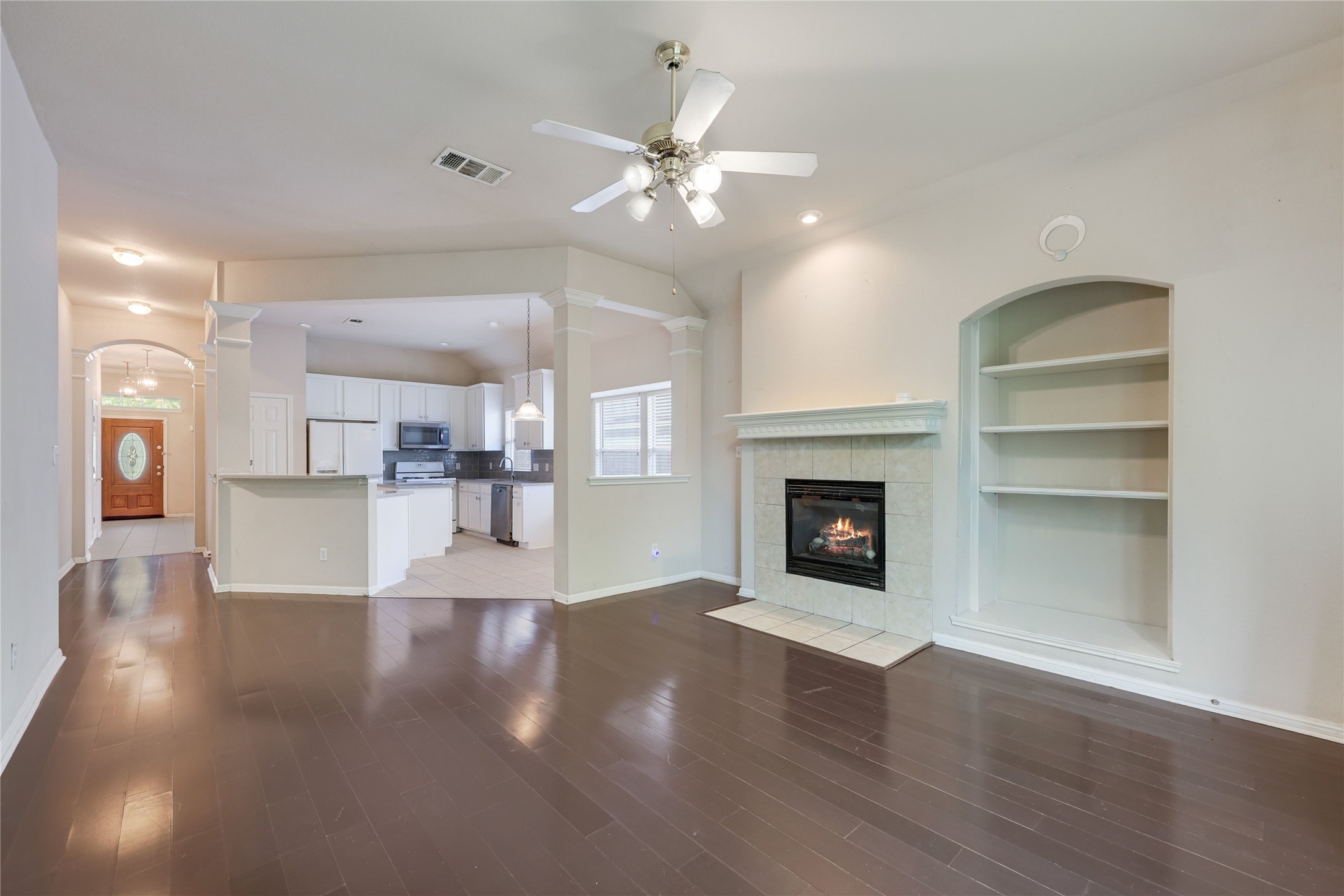 6815 Poncha Pass Austin, TX 78736 - Photo 7 of 32