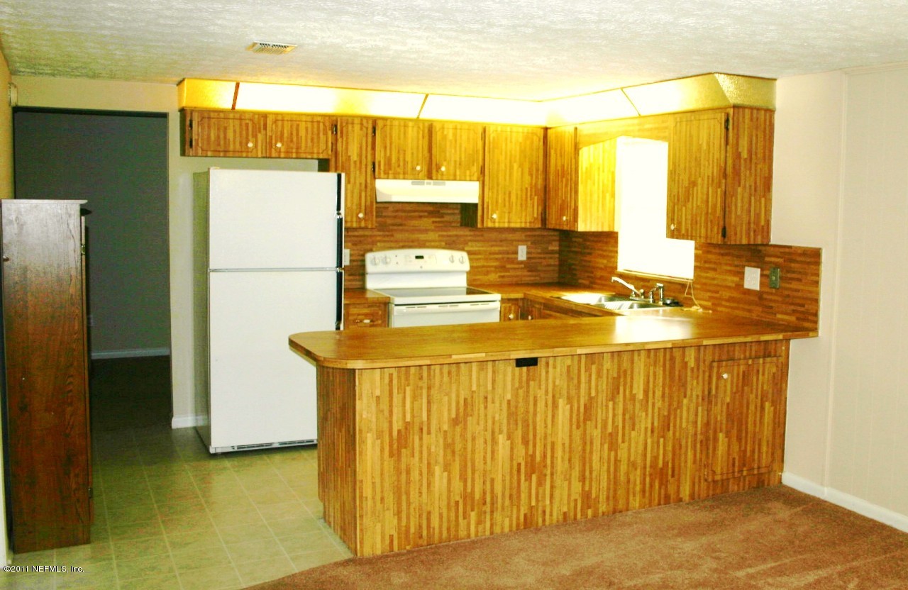 2255 George Wythe Road Orange Park, FL 32073 - Photo 6 of 10 kitchen 2