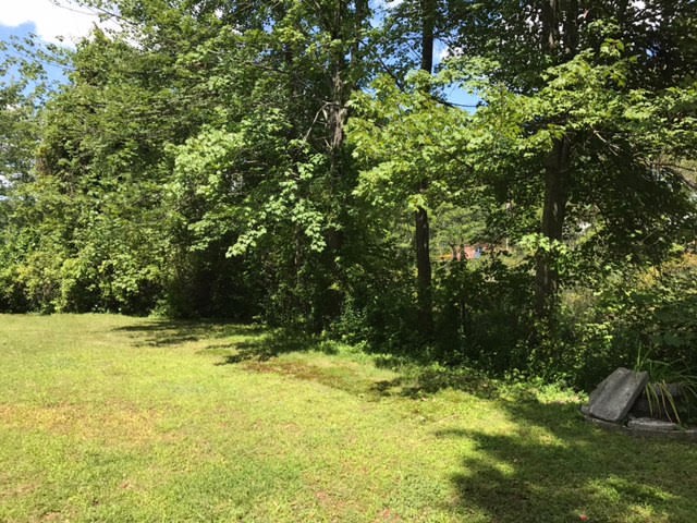 84 Boston Post Road Amherst, NH 03031 - Photo 30 of 38