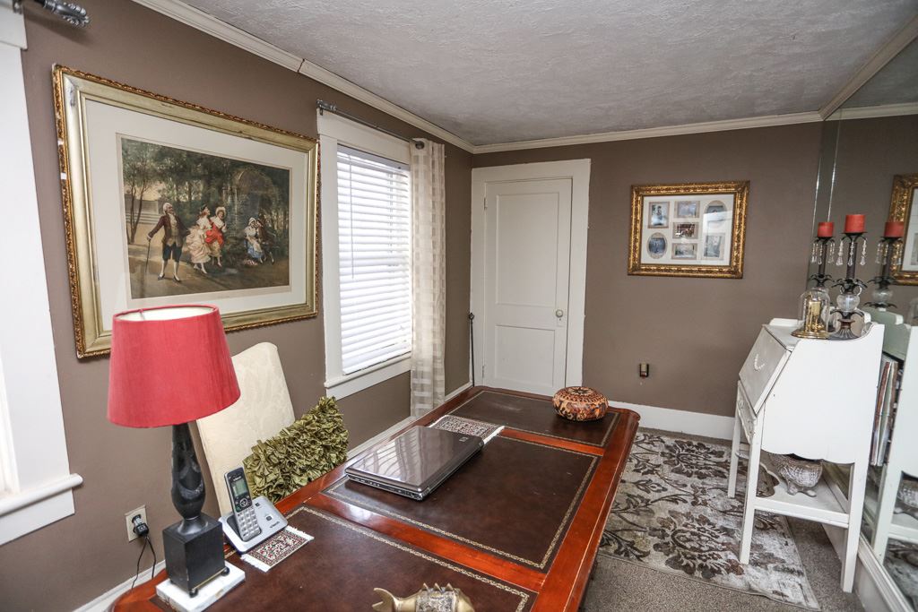 84 Boston Post Road Amherst, NH 03031 - Photo 8 of 38