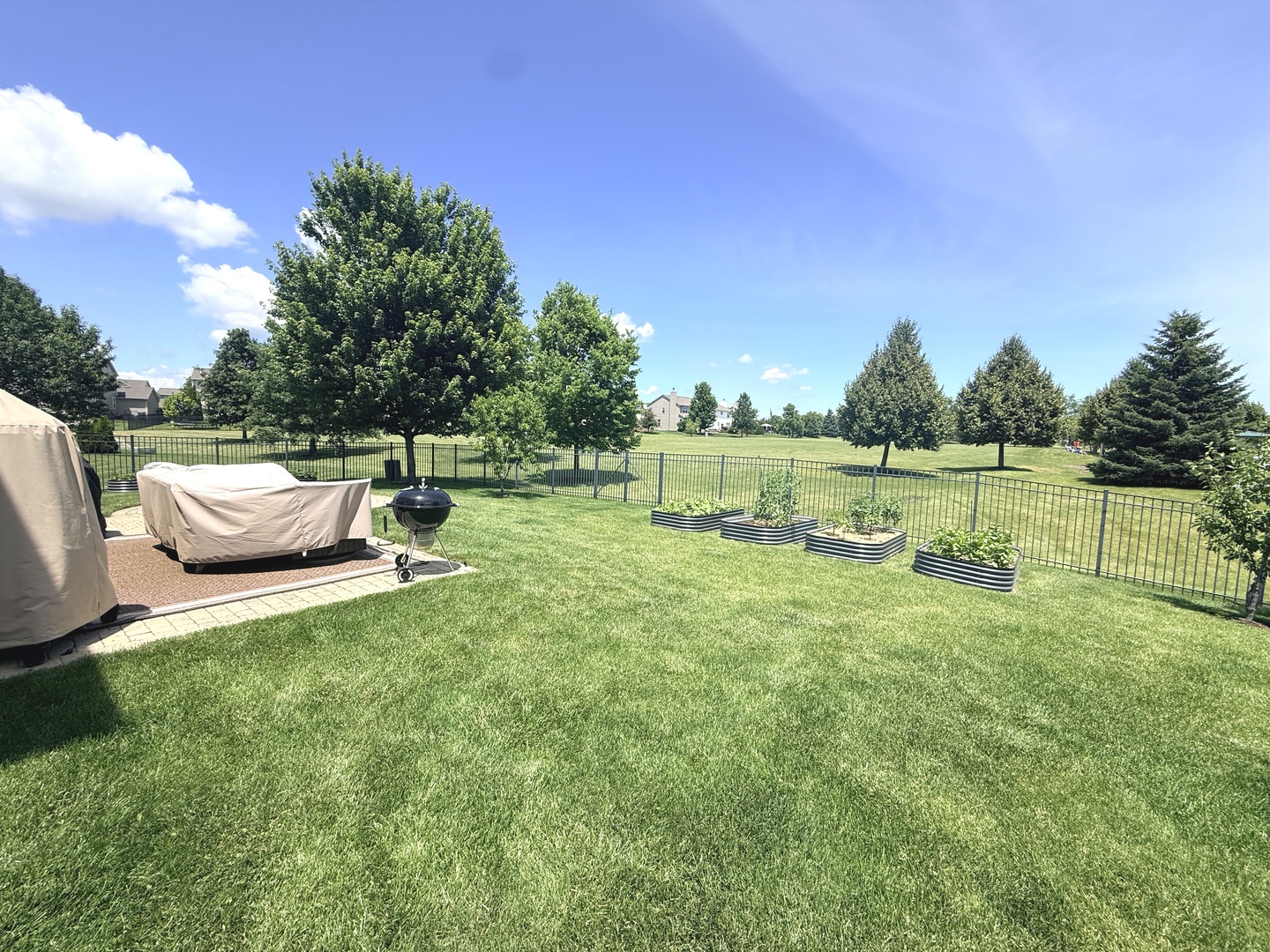 327 Shelbourne Road Volo, IL 60073 - Photo 26 of 43