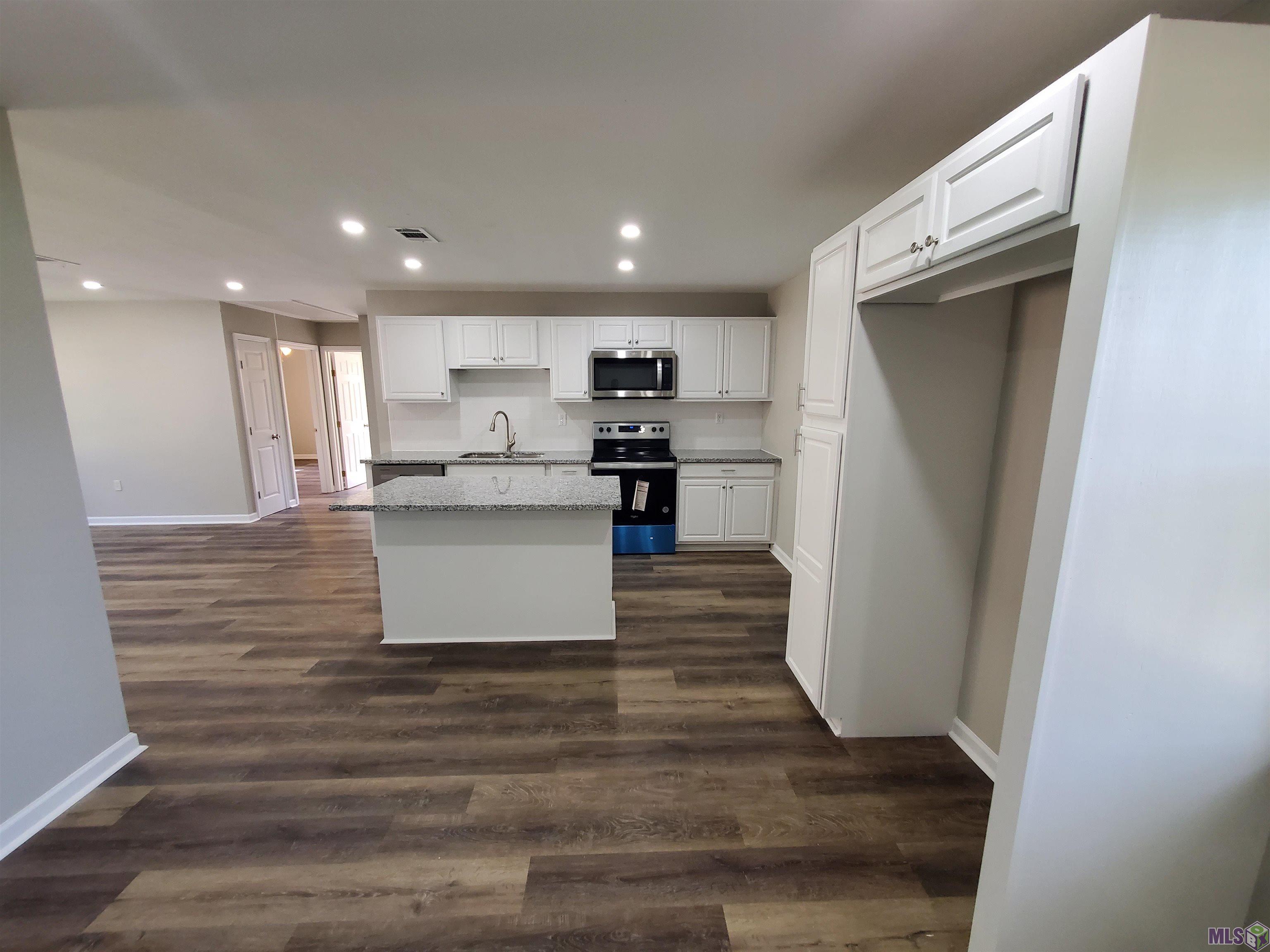 6722 Perimeter Drive Baton Rouge, LA 70812 - Photo 13 of 22 Gallery Image 13