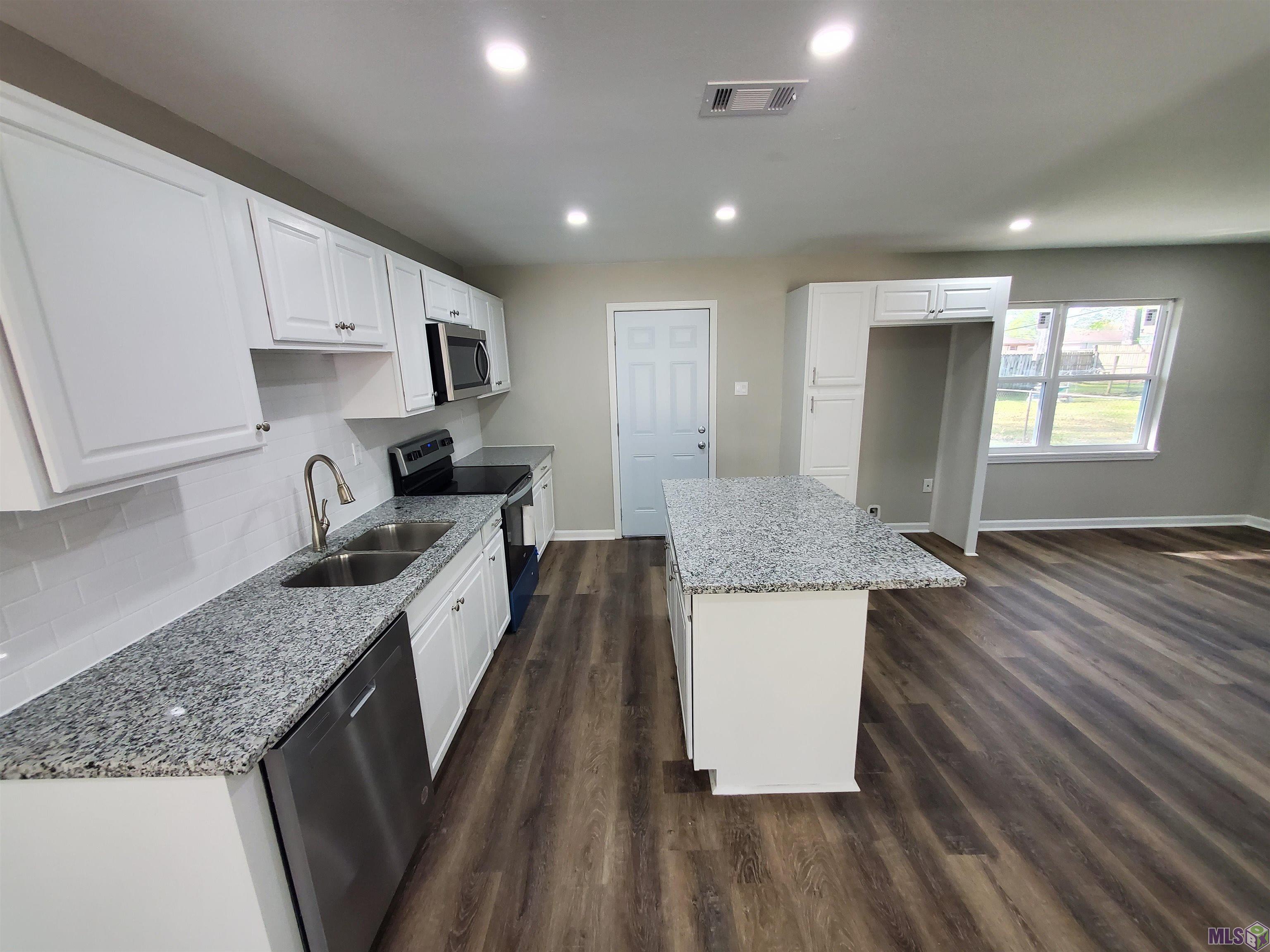 6722 Perimeter Drive Baton Rouge, LA 70812 - Photo 8 of 22 Gallery Image 8