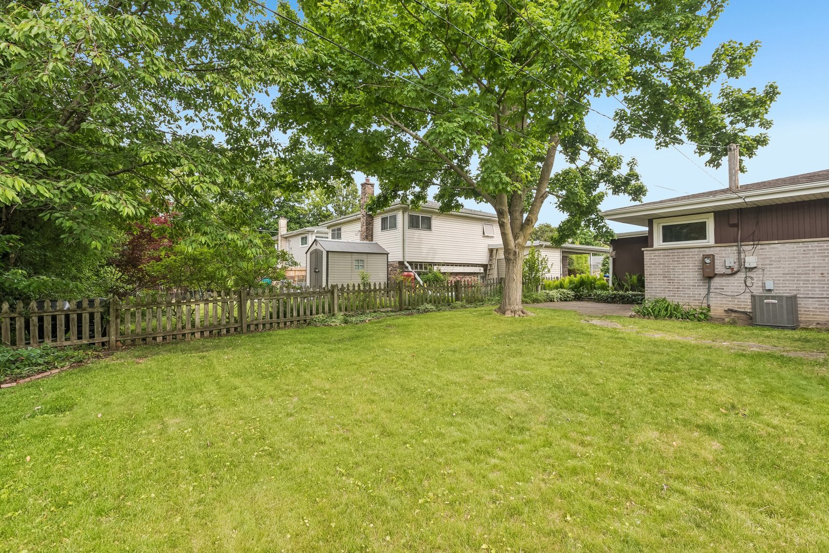 220 Voltz Road Northbrook, IL 60062 - Photo 36 of 41