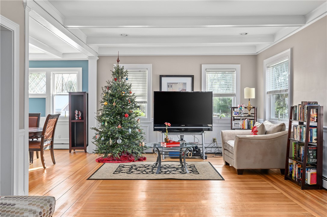 2875 Diamond Hill Road Cumberland, RI 02864 - Photo 4 of 25 Gallery Image 4