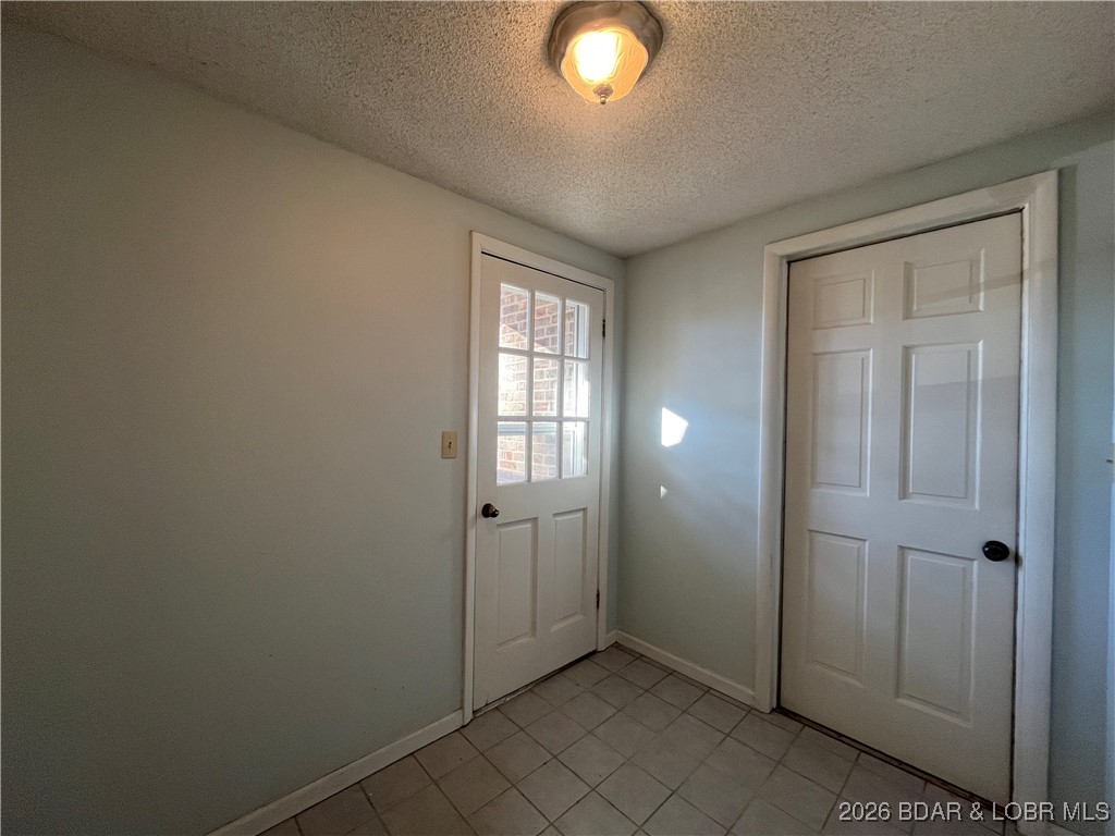 3247 52nd Highway Stover, MO 65078 - Photo 11 of 24