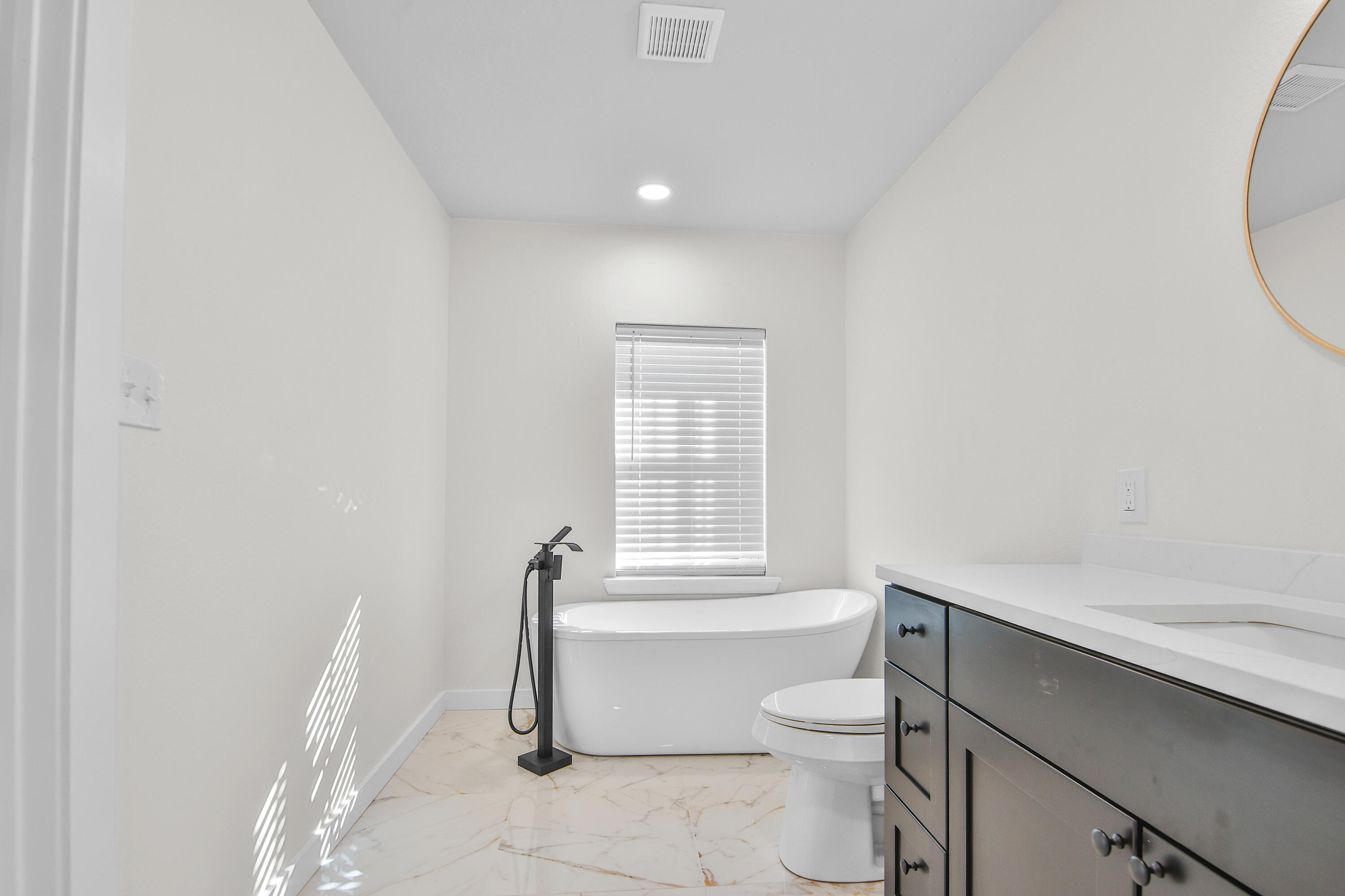 3303 25th Street Lubbock, TX 79410 - Photo 20 of 39 1L1A1666