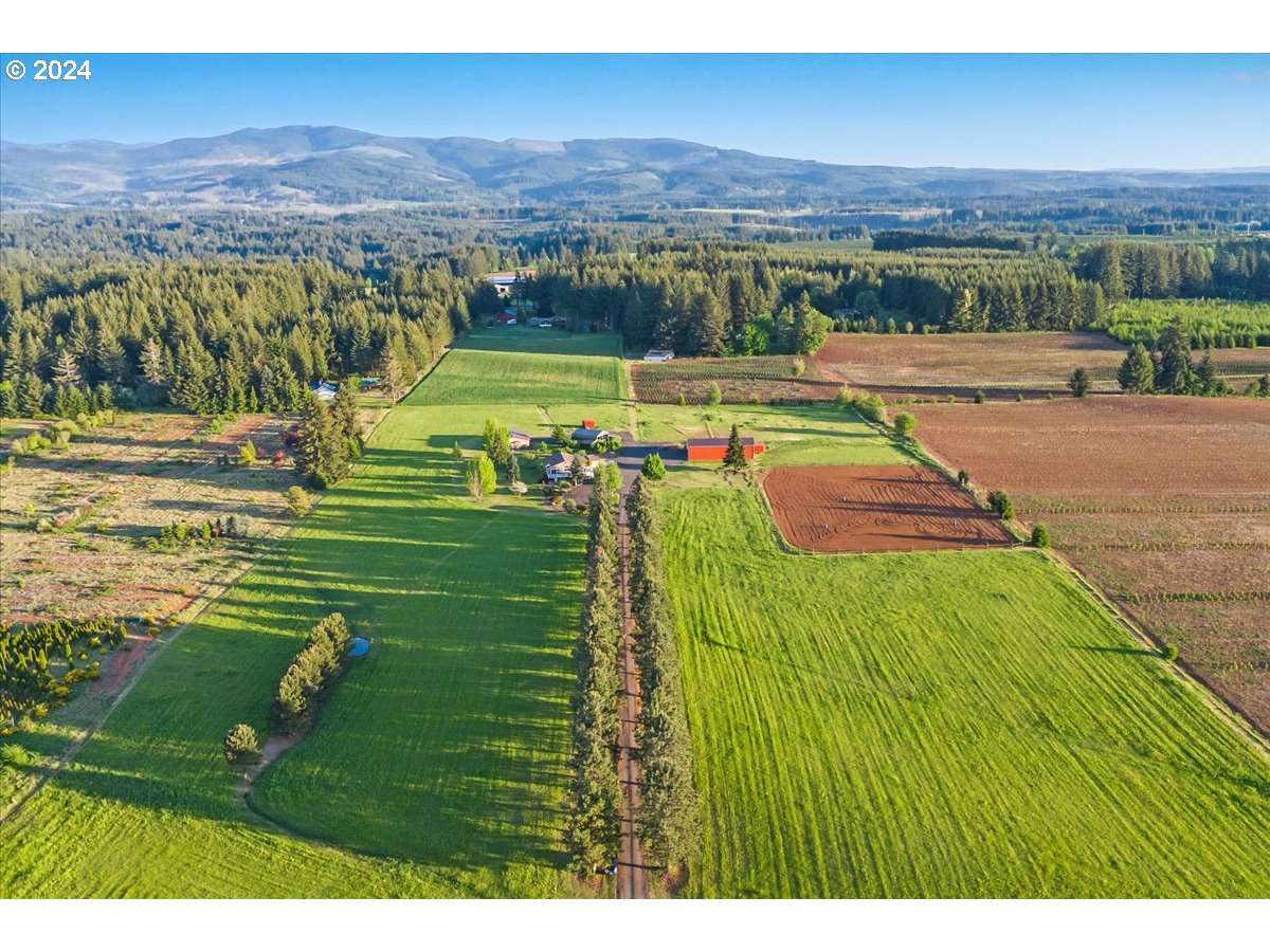 25970 South Wallens Road Estacada, OR 97023 - Photo 45 of 48 a view of a city