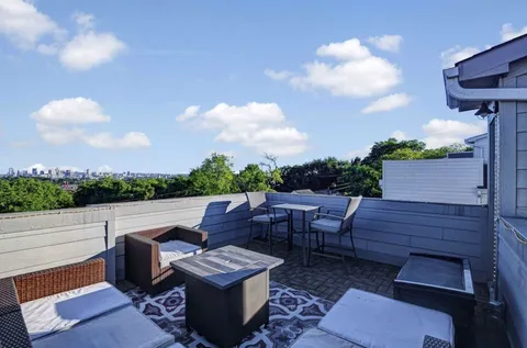 $529,900 | 1263 North Avondale Circle, Nashville, TN 37207