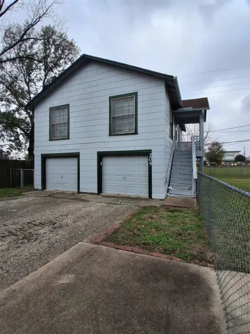 $1,250 | 204 Holderrieth Boulevard, Tomball, TX 77375