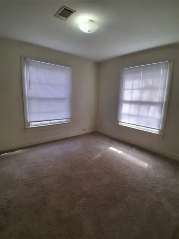 $1,250 | 204 Holderrieth Boulevard, Tomball, TX 77375