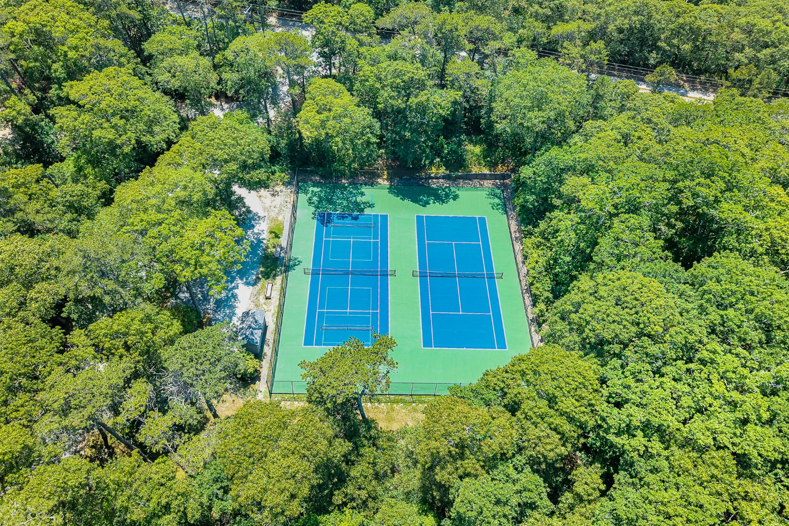 40 Hidden Cove Road, Unit 2 Oak Bluffs, MA 02557 - Photo 6 of 28