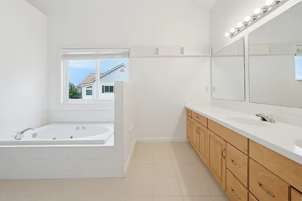 $669,900 | 291 America Boulevard, Unit 291, Ashland, MA 01721