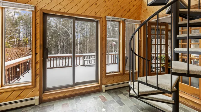 $375,000 | 566 Deerfield Drive, Hermon, ME 04401