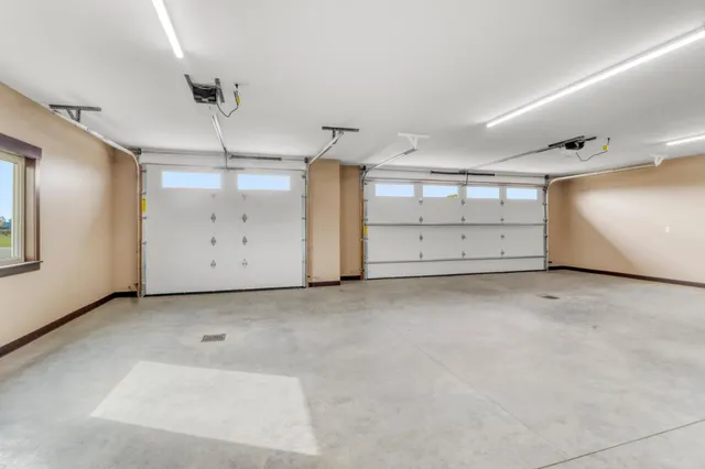 $689,000 | 800 Lake Forest Circle, Detroit Lakes, MN 56501