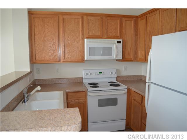 146 Singleton Road, Unit 146 Mooresville, NC 28117 - Photo 3 of 10 Gallery Image 3
