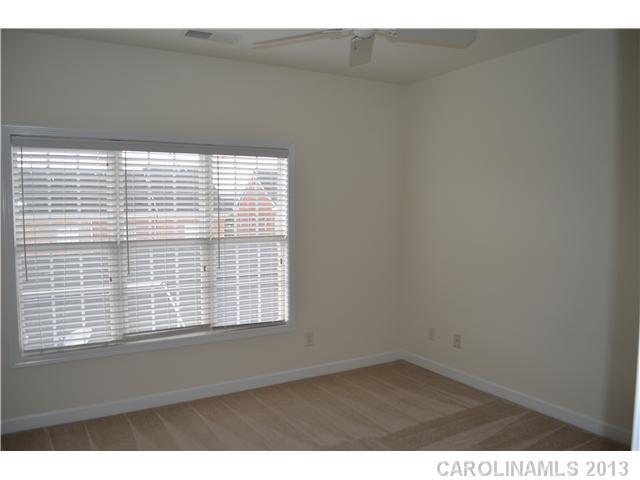 146 Singleton Road, Unit 146 Mooresville, NC 28117 - Photo 6 of 10 Gallery Image 6
