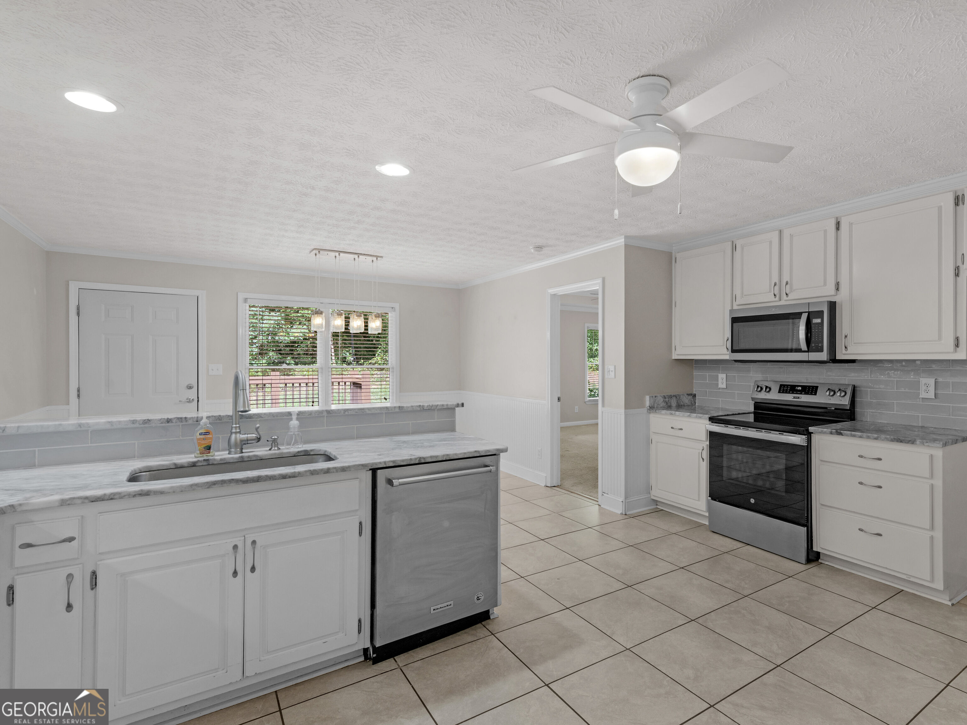 517 Hamlin Road Jackson, GA 30233 - Photo 8 of 32 Gallery Image 8