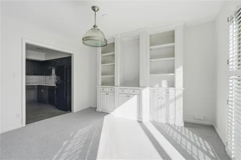 $279,000 | 4511 Headwood Drive, Unit 7, Kansas City, MO 64111