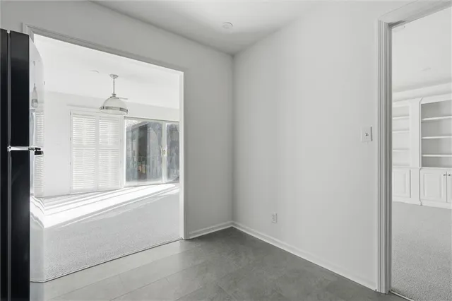 $279,000 | 4511 Headwood Drive, Unit 7, Kansas City, MO 64111