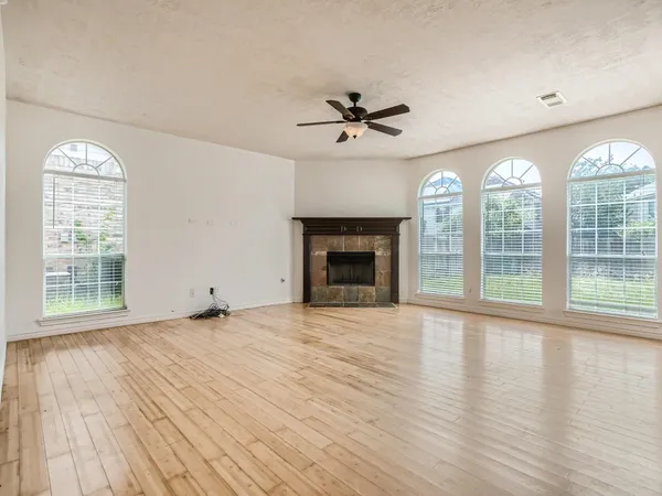 $2,700 | 503 Taskwood Drive, Richmond, TX 77469