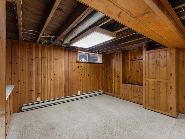 $175,900 | 2323 9th Place, Two Rivers, WI 54241