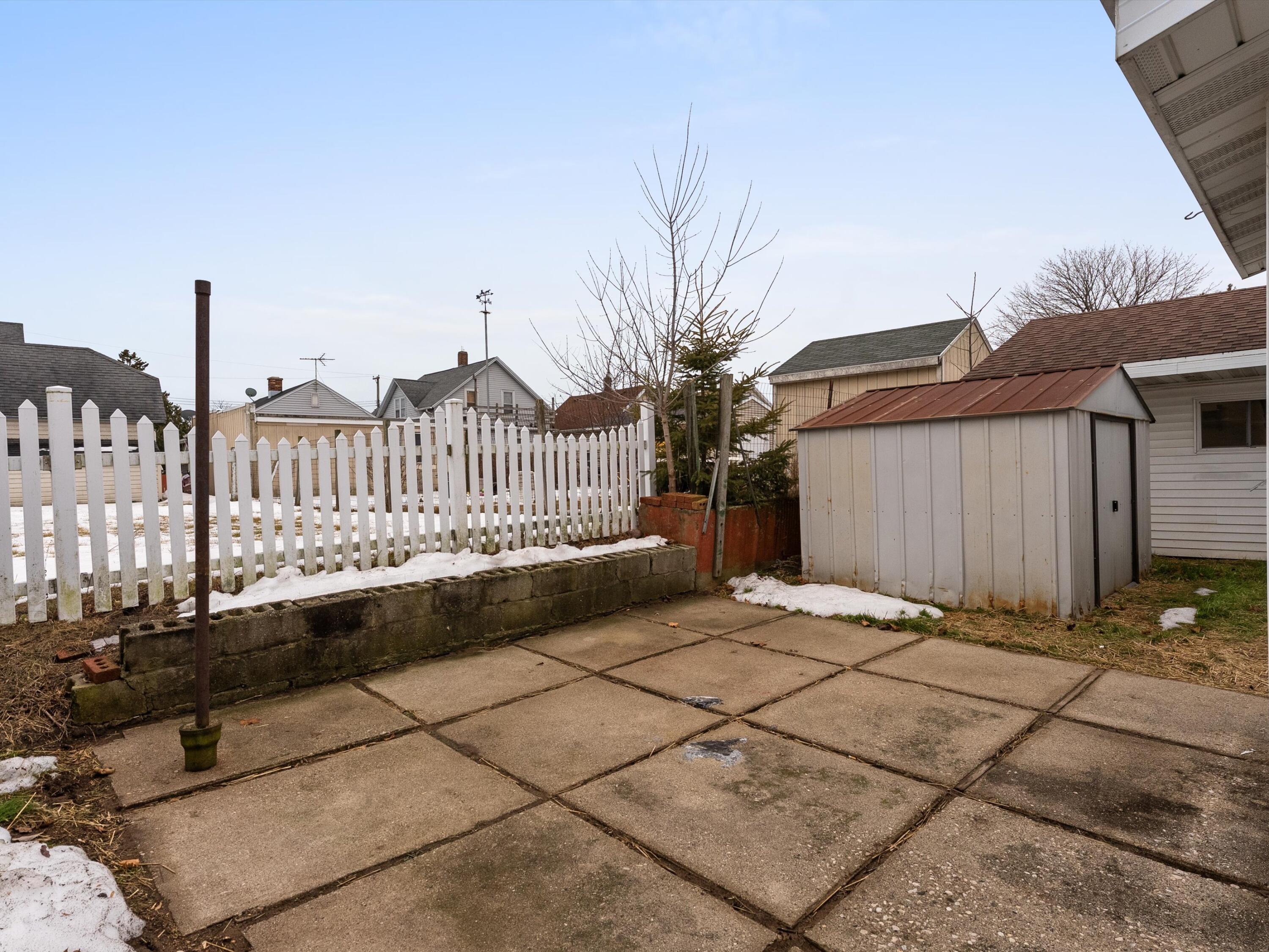 2323 9th Place Two Rivers, WI 54241 - Photo 4 of 35 Backyard BBQ time