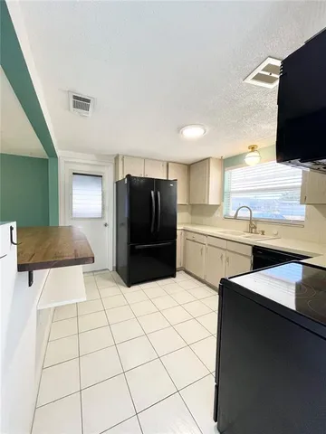 $1,650 | 10120 Willow Drive, Port Richey, FL 34668