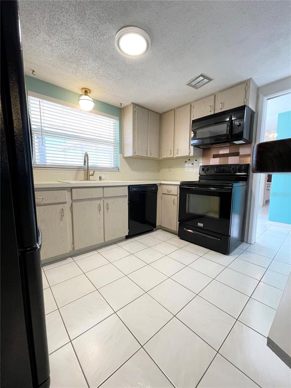 10120 Willow Drive Port Richey, FL 34668 - Photo 7 of 28