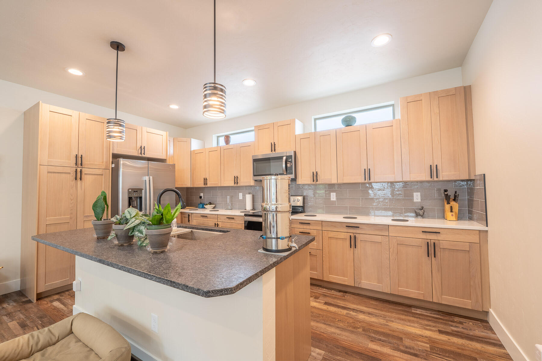 701 North 2nd Avenue Hailey, ID 83333 - Photo 4 of 27 Kitchen