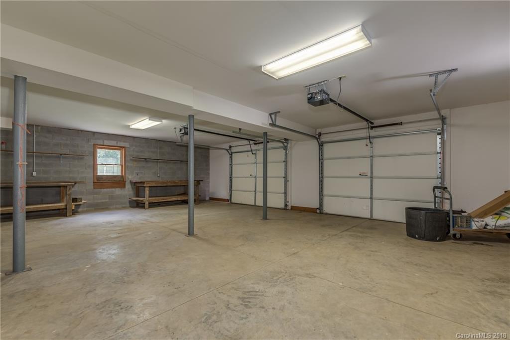 661 Henderson Road Tryon, NC 28782 - Photo 23 of 33 a view of a garage