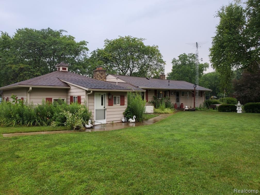 5348 Hopkins Road Flint, MI 48506 - Photo 4 of 4 IMG_4901.jpg