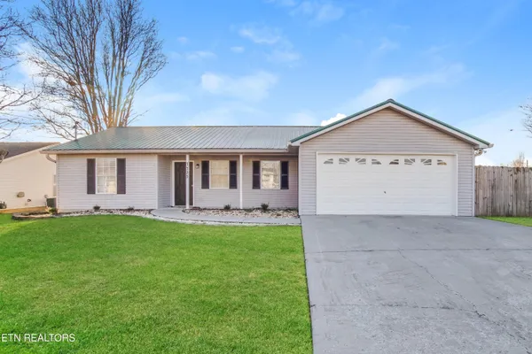 $1,975 | 7735 Bellchase Lane, Knoxville, TN 37918