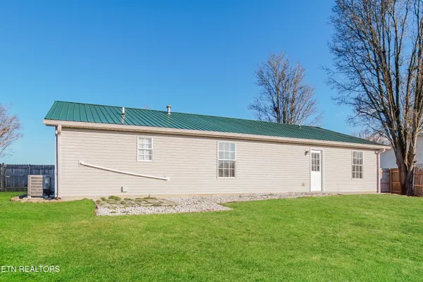 $1,975 | 7735 Bellchase Lane, Knoxville, TN 37918