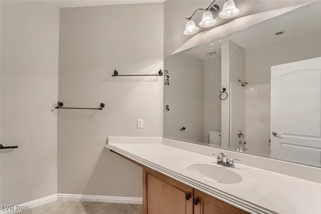 $2,700 | 186 Rising Mesa Court, Henderson, NV 89012