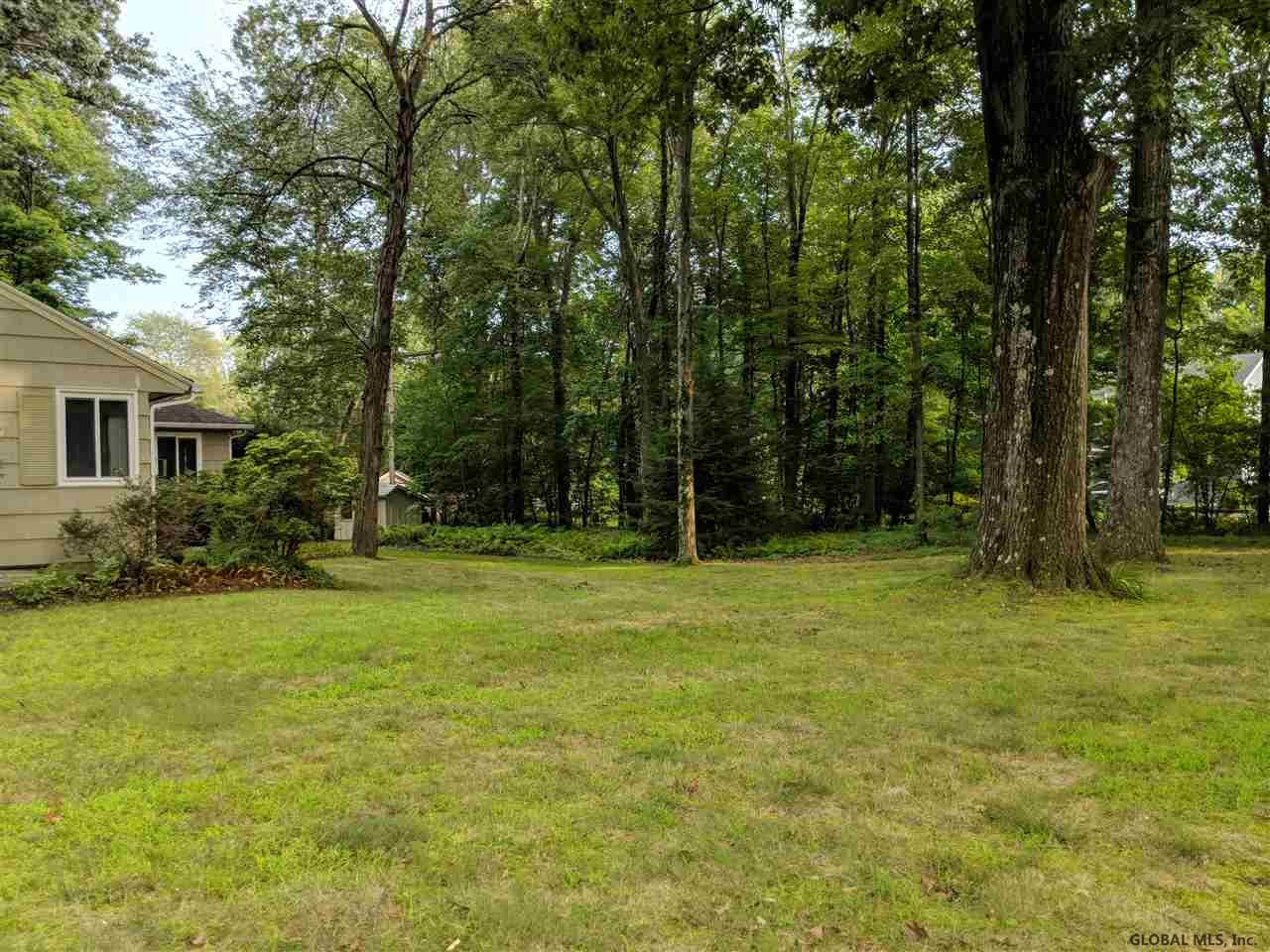 97 Mosher Road Bethlehem, NY 12054 - Photo 6 of 29 Photo 6