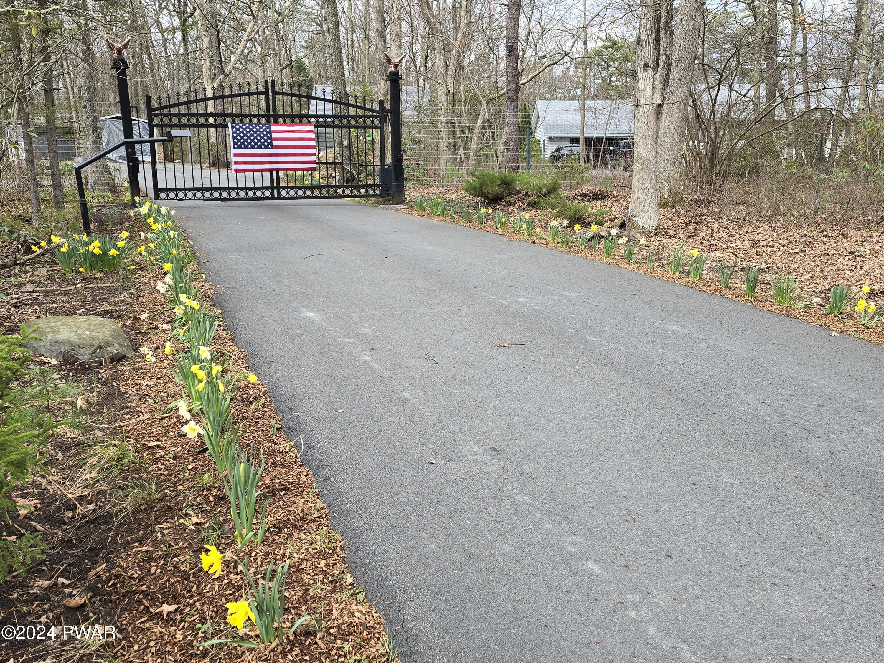 461 Little Walker Road Shohola, PA 18458 - Photo 6 of 67 Gate to driveway
