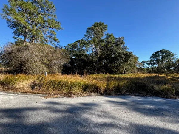 $245,000 | 10653 Lighter Wood Lane, Fort Pierce, FL 34945