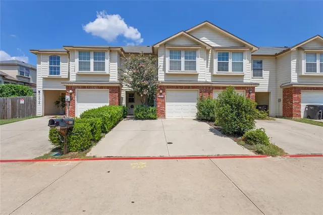 $310,000 | 3824 Vista Mar Drive, Fort Worth, TX 76040